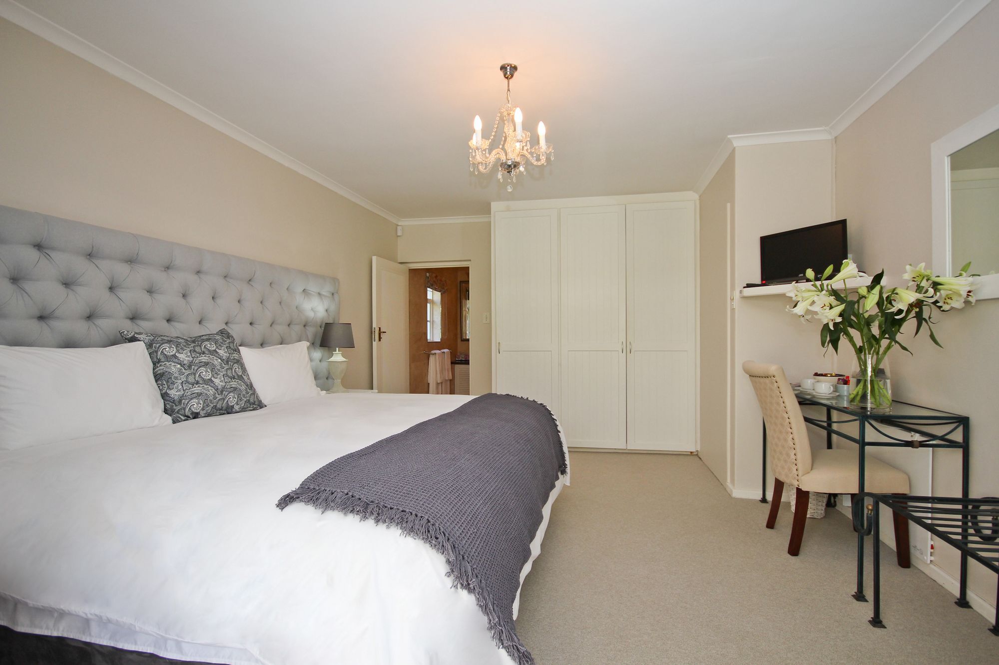 Beluga Of Constantia Guest House Cape Town Exterior photo